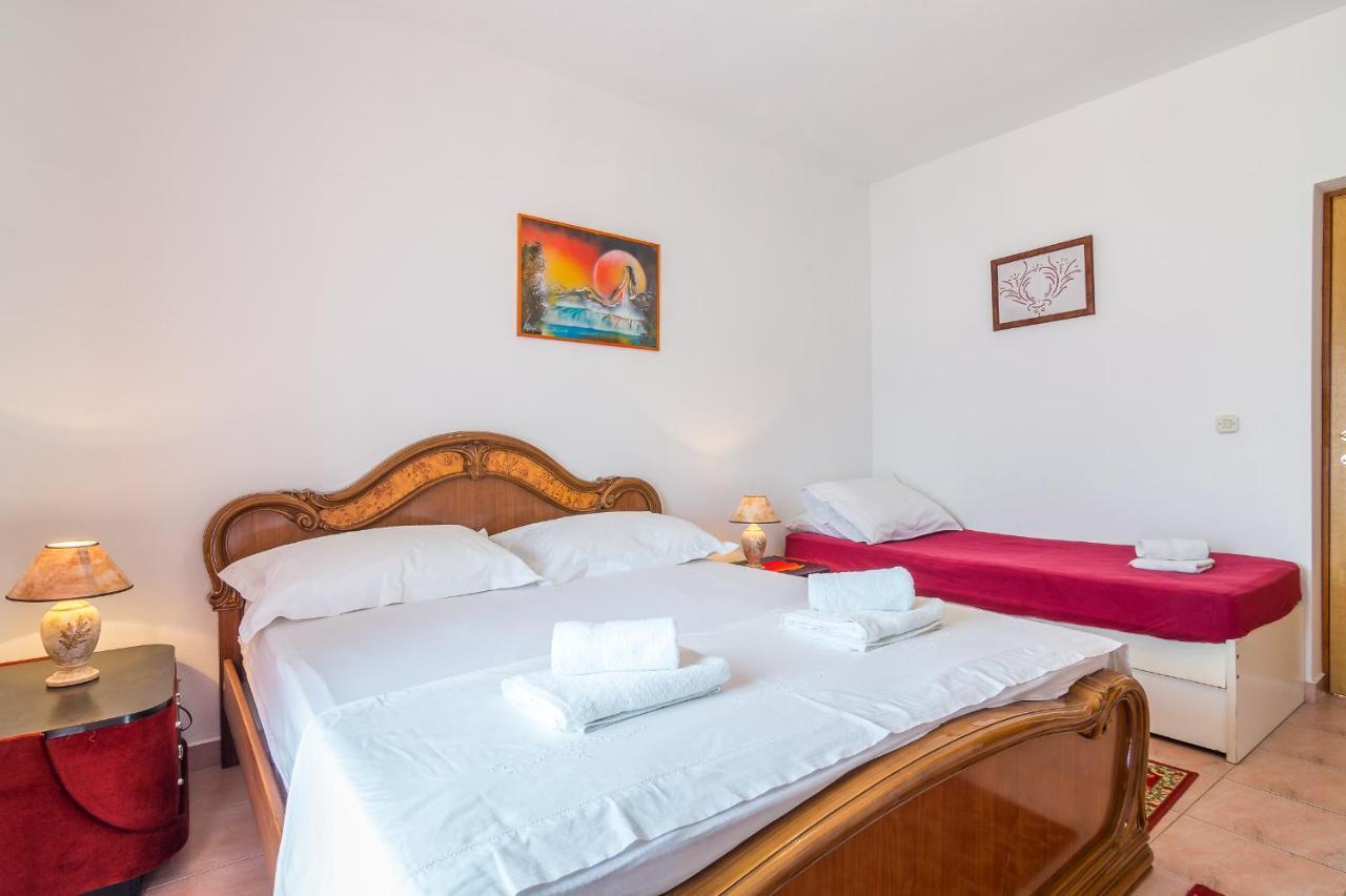 Cheap Apartment Tanja Trogir Kültér fotó