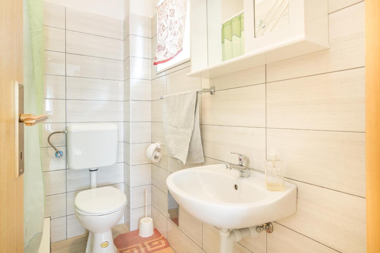 Cheap Apartment Tanja Trogir Kültér fotó