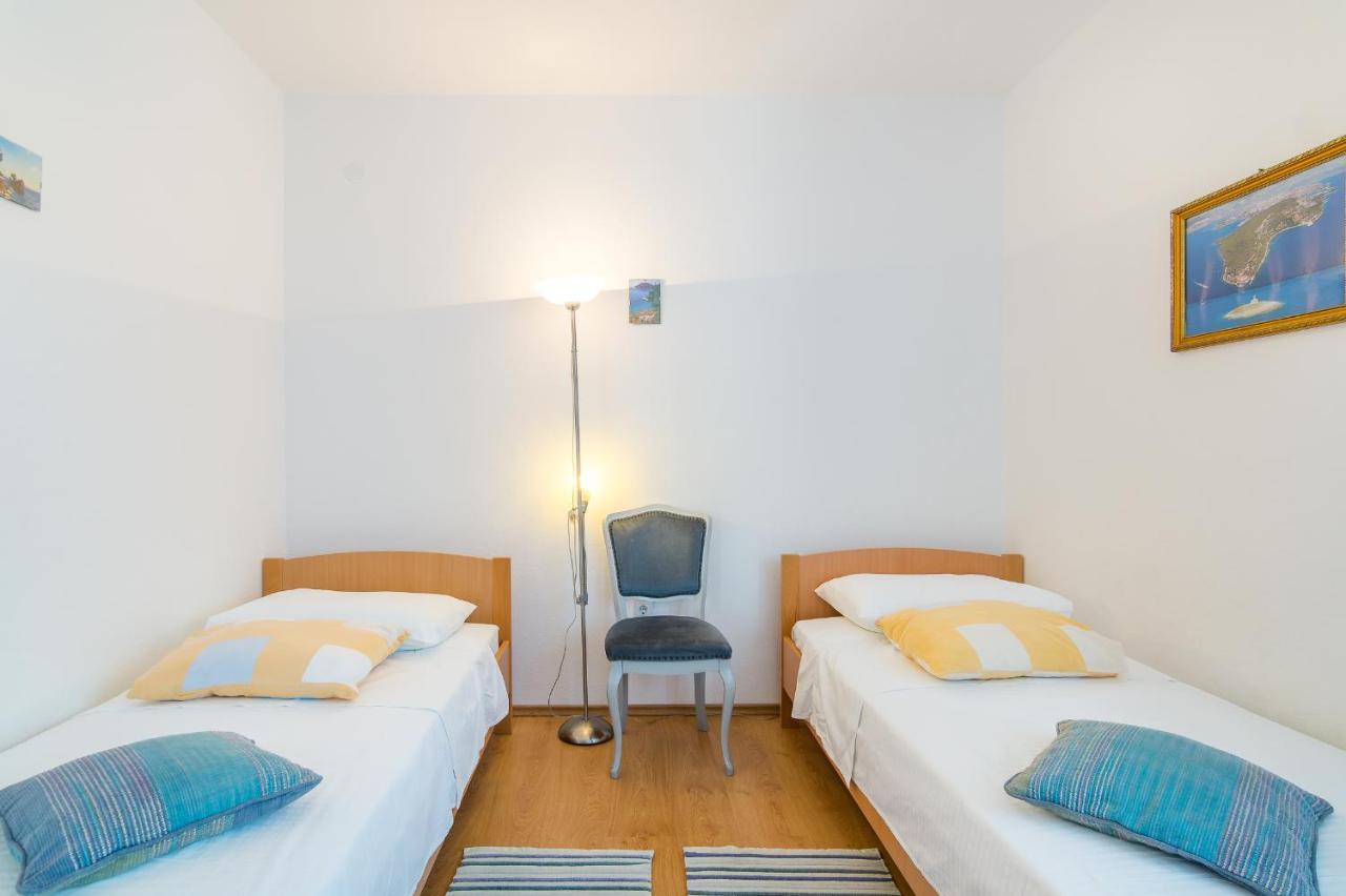 Cheap Apartment Tanja Trogir Kültér fotó