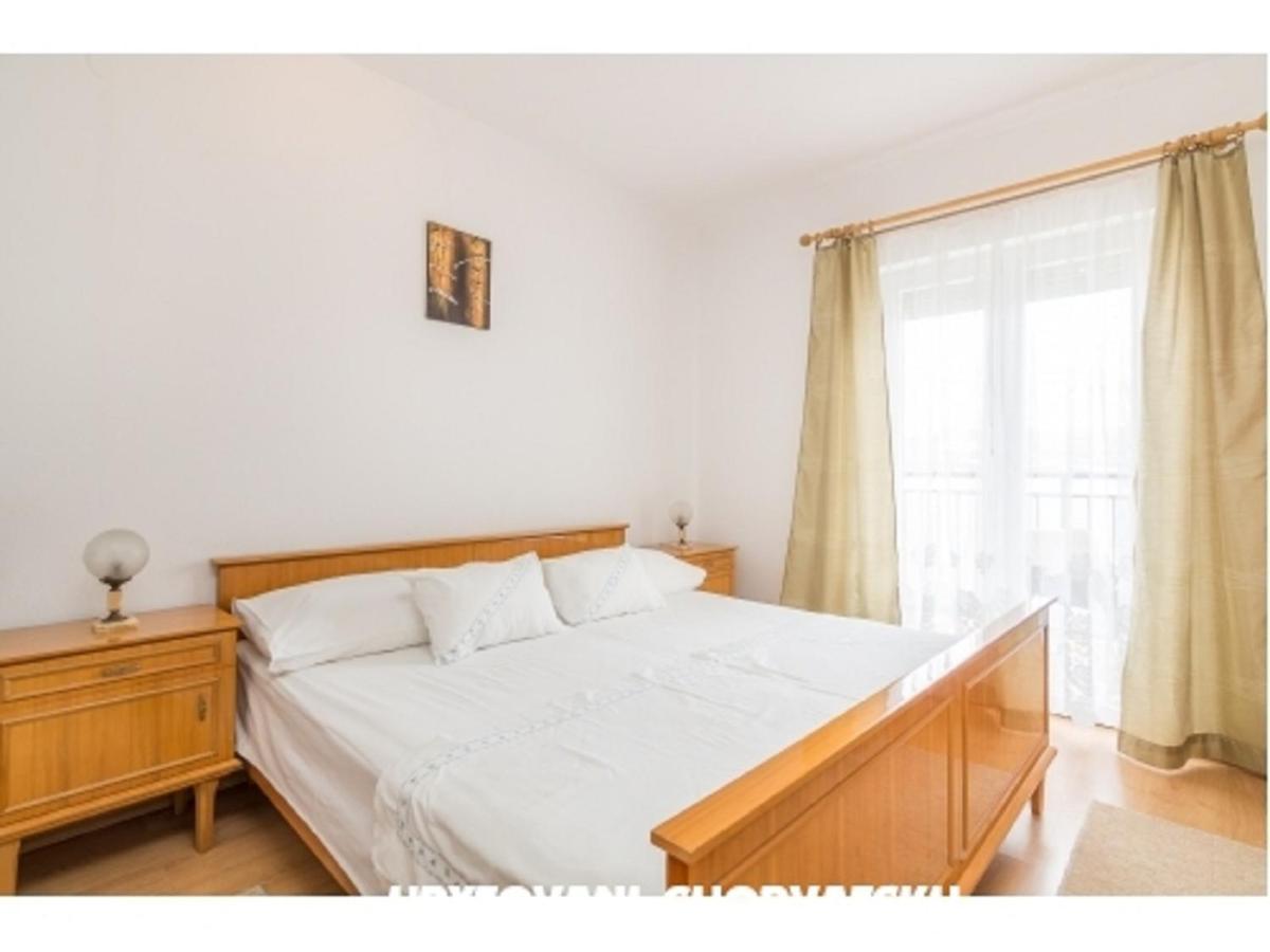 Cheap Apartment Tanja Trogir Kültér fotó